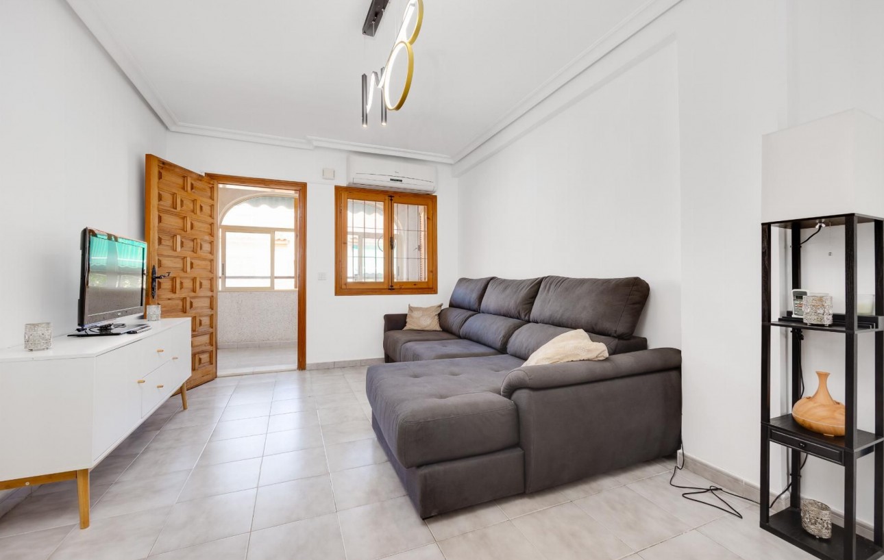 Resale - Wohnung - Torrevieja - Acequion