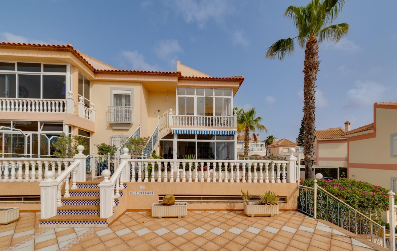 Resale - Bungalow - Torrevieja - Los altos