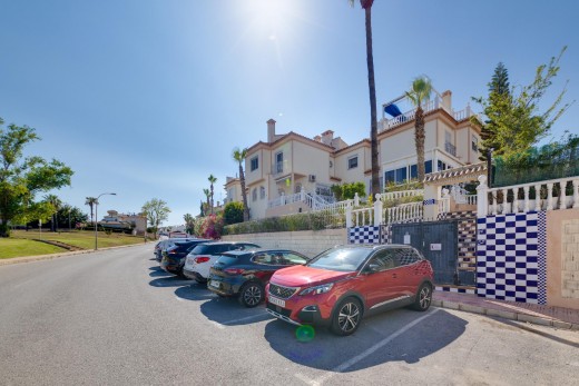 Resale - Bungalow - Torrevieja - Los altos