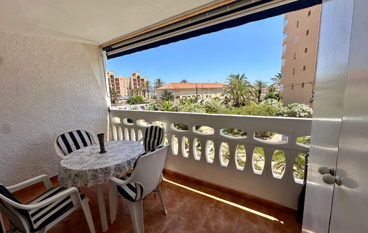 Venta - Apartamento - Torrevieja - La Mata