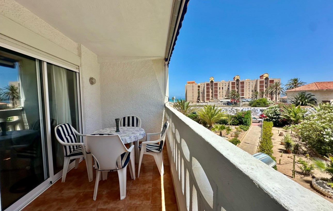 Resale - Wohnung - Torrevieja - La Mata