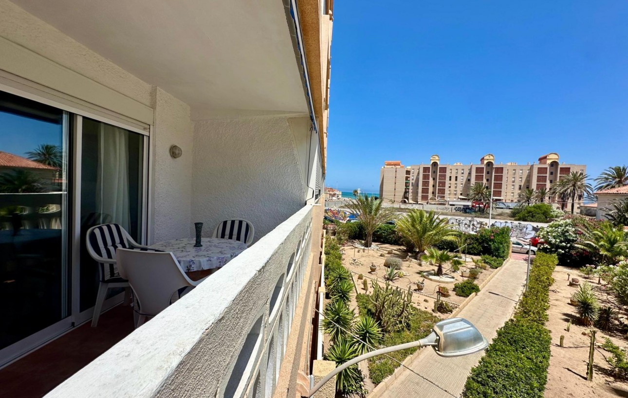 Resale - Wohnung - Torrevieja - La Mata