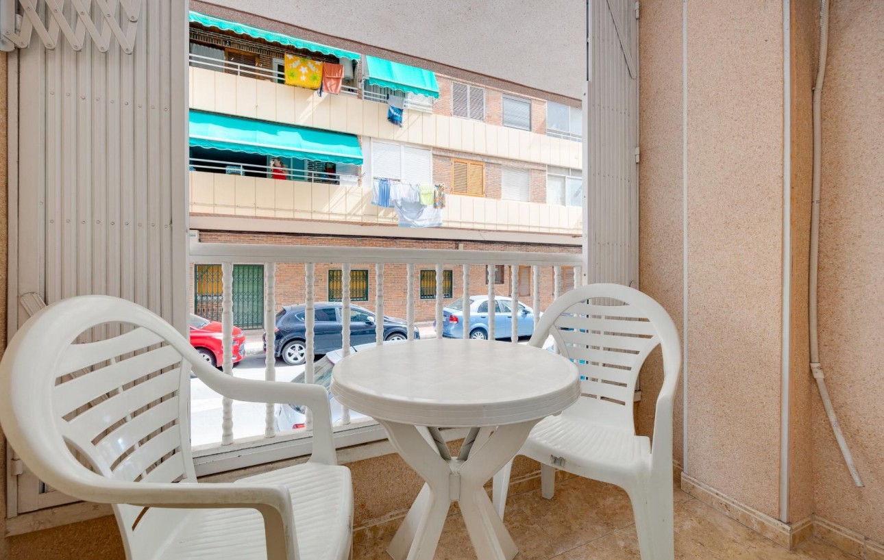 Resale - Wohnung - Torrevieja - Acequion