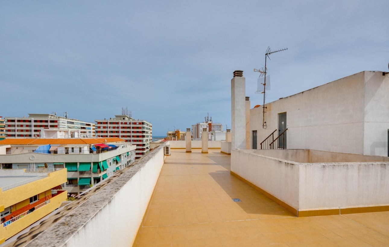 Sale - Apartment - Torrevieja - Acequion