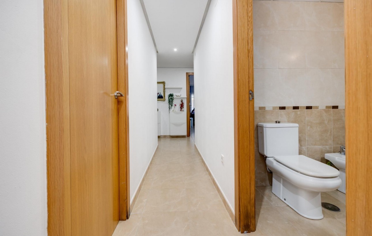 Venta - Apartamento - Torrevieja - Centro