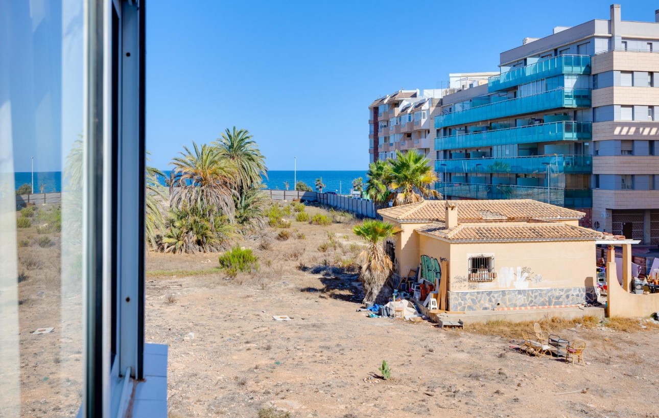 Sale - Apartment - Torrevieja - Habaneras