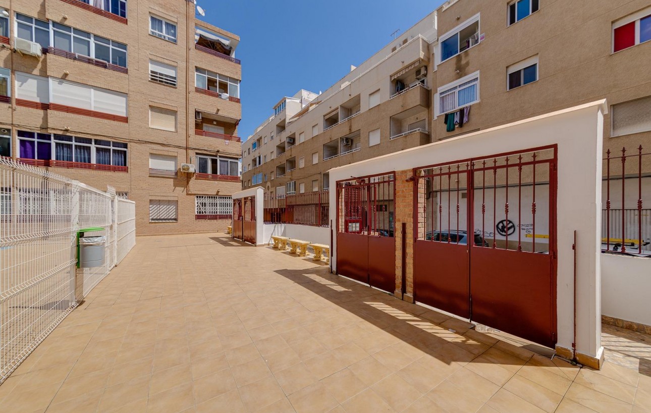 Resale - Lägenhet - Torrevieja - El molino