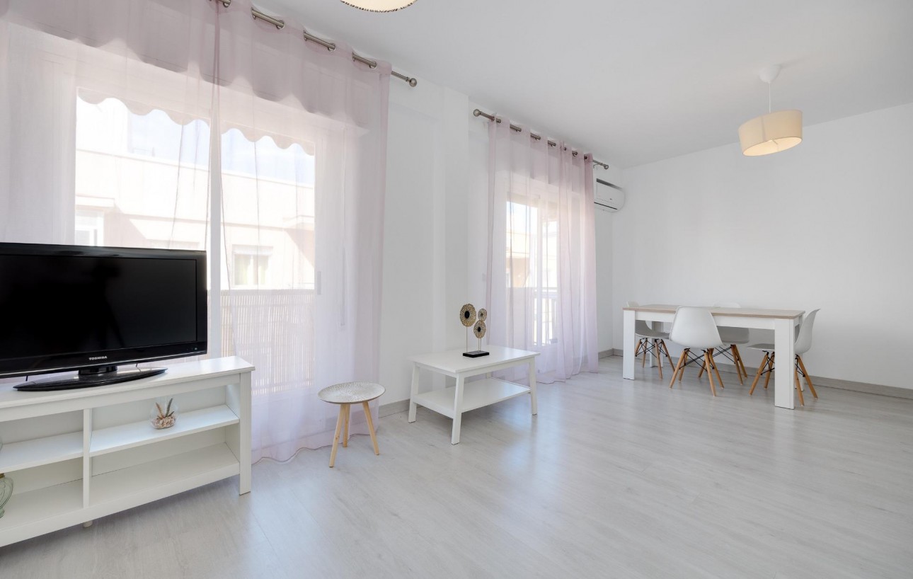 Sale - Apartment - Torrevieja - Playa del cura