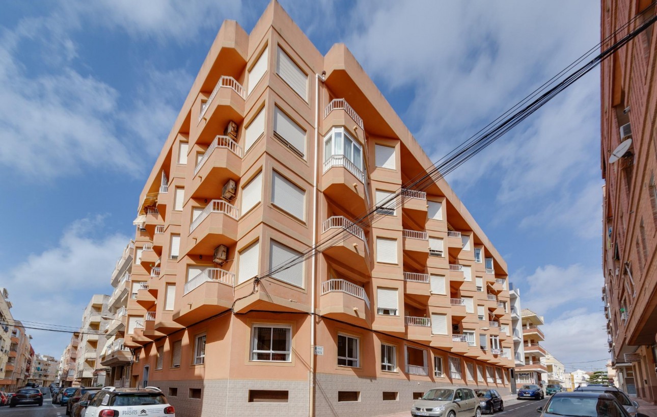 Sale - Apartment - Torrevieja - Playa de los locos