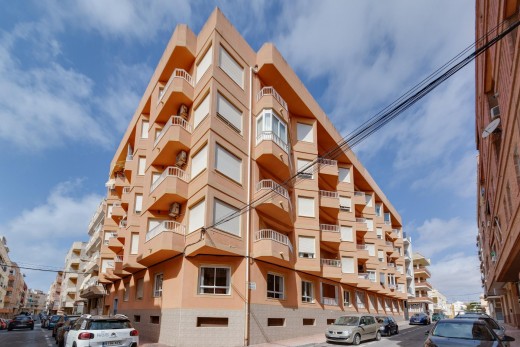 Sale - Apartment - Torrevieja - Playa de los locos