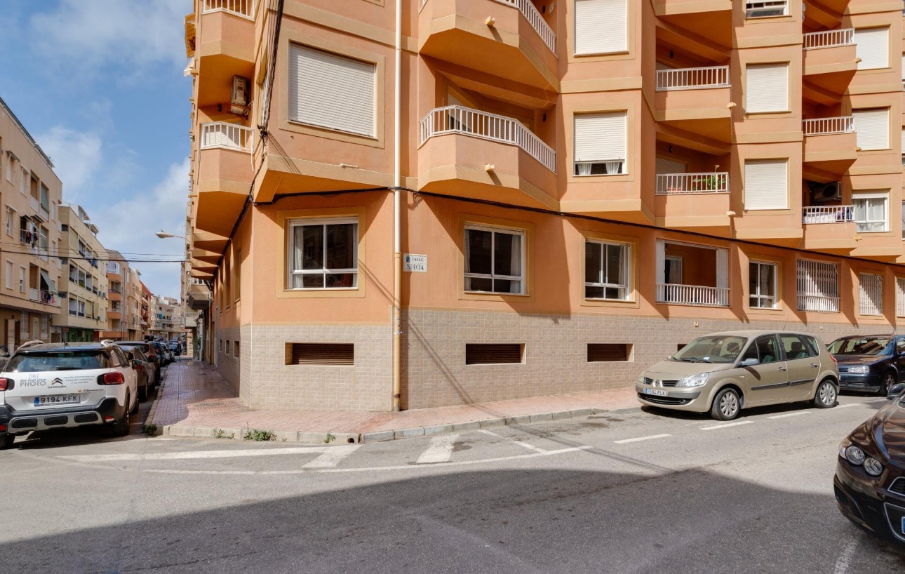 Sale - Apartment - Torrevieja - Playa de los locos