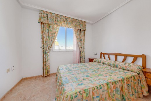 Resale - Chalet - Torrevieja - El limonar