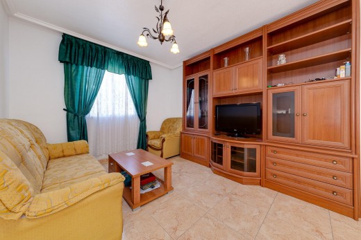 Resale - Chalet - Torrevieja - El limonar