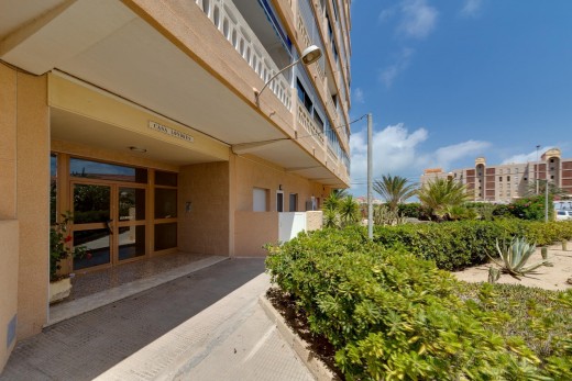 Sale - Apartment - Torrevieja - La Mata