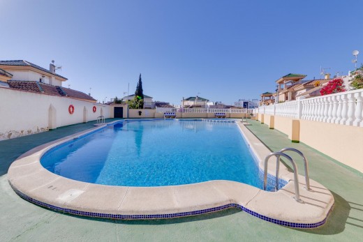 Resale - Bungalow - Torrevieja - Los altos