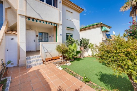 Resale - Bungalow - Torrevieja - Los altos