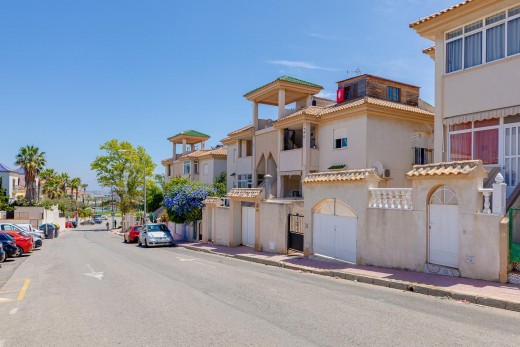 Resale - Bungalow - Torrevieja - Los altos