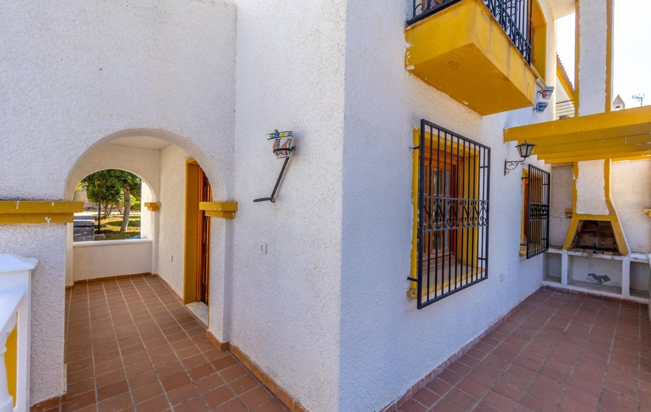 Venta - Villa - Torrevieja - Los altos