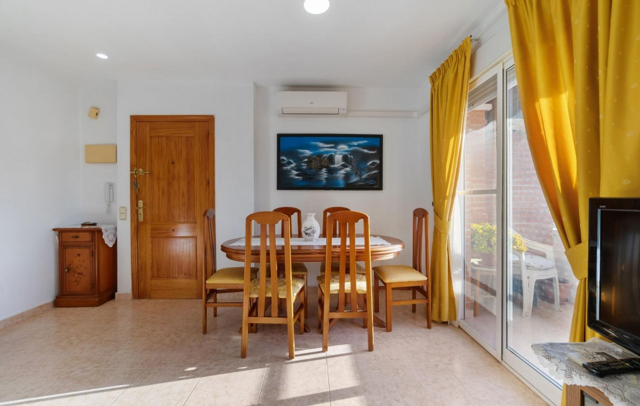 Sale - Apartment - Torrevieja - Calas blanca