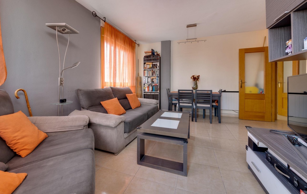 Sale - Apartment - Torrevieja - Centro