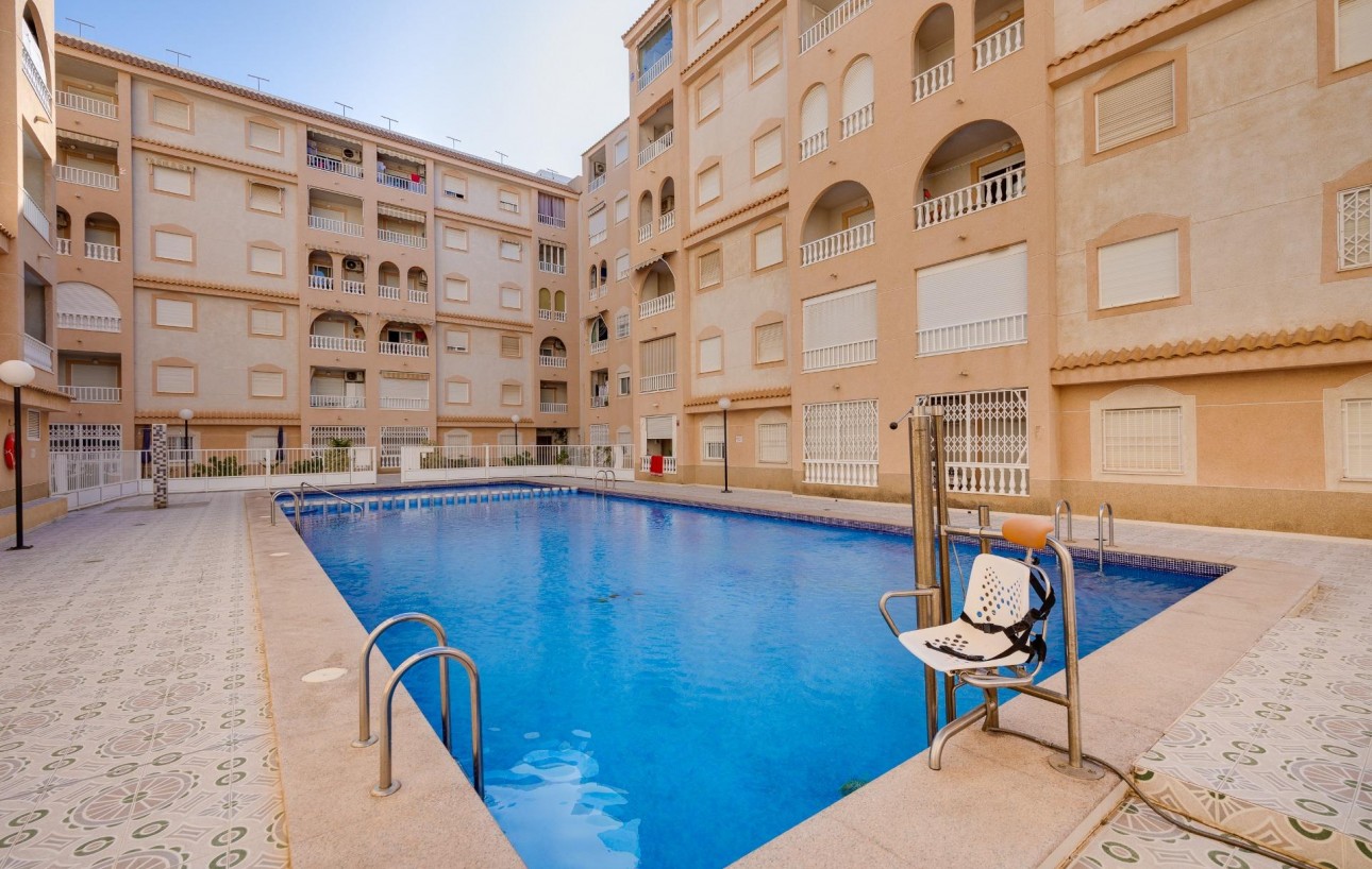 Sale - Apartment - Torrevieja - Habaneras