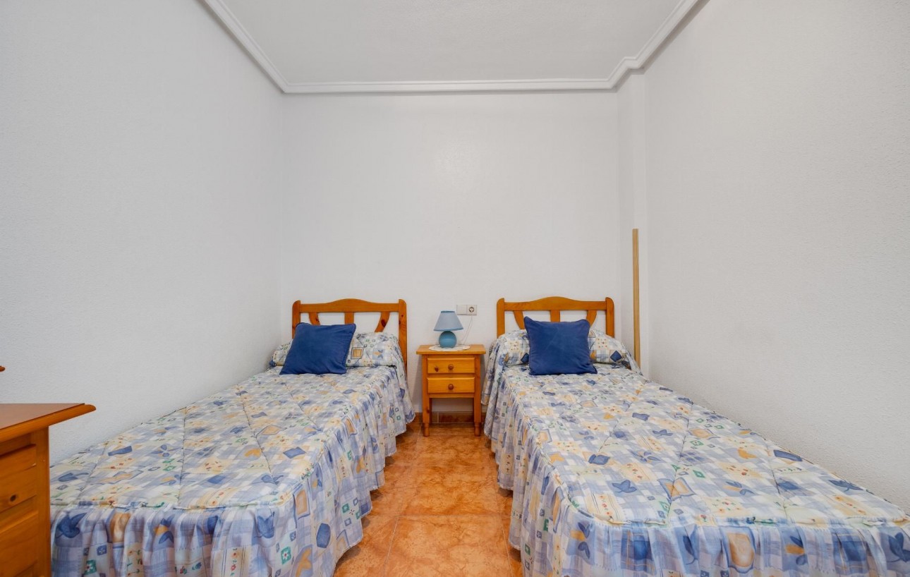 Resale - Wohnung - Torrevieja - Centro