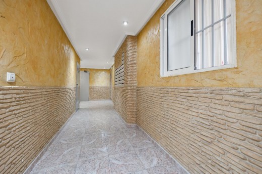 Sale - Apartment - Torrevieja - Centro