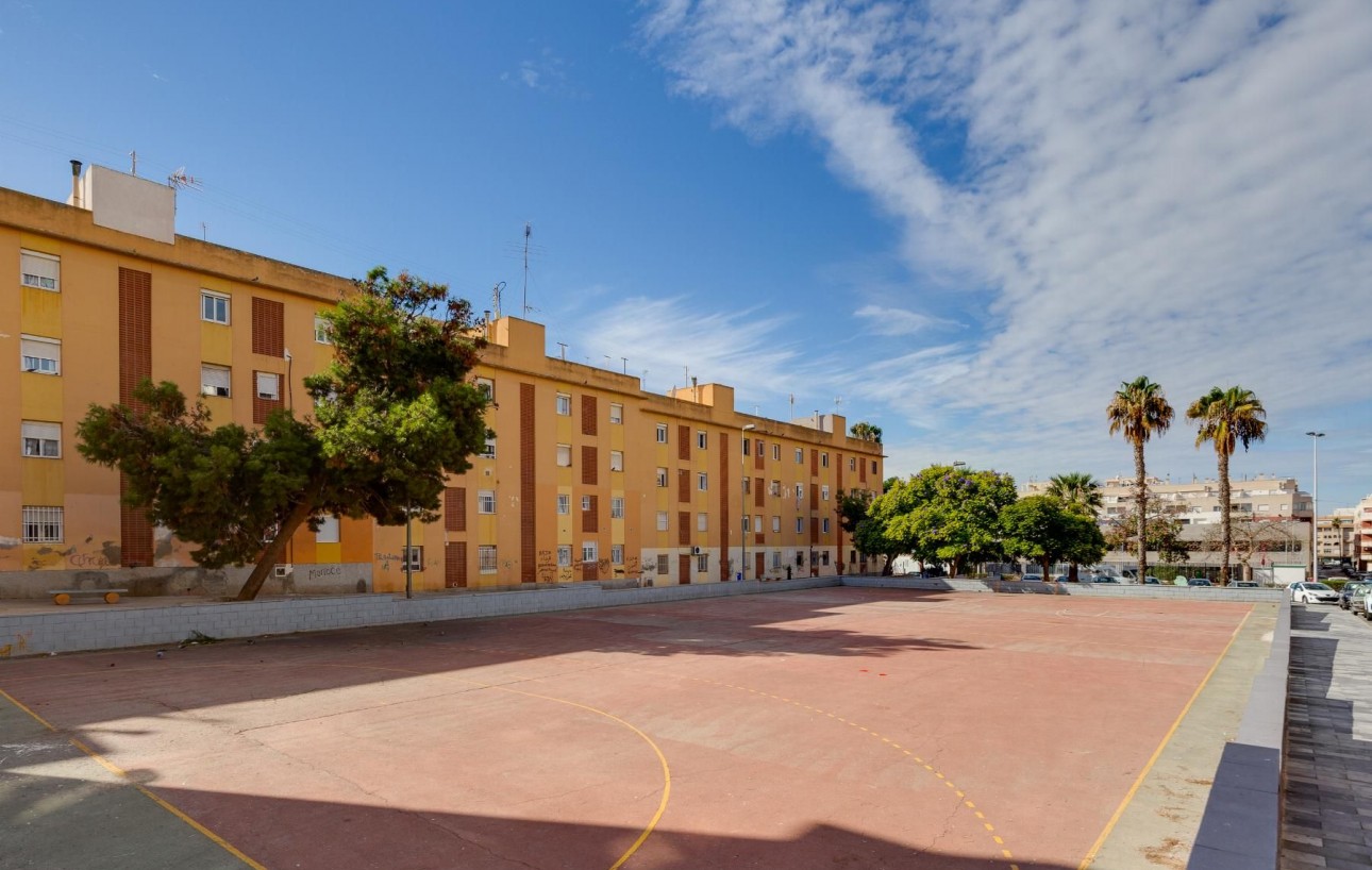 Resale - Wohnung - Torrevieja - Centro