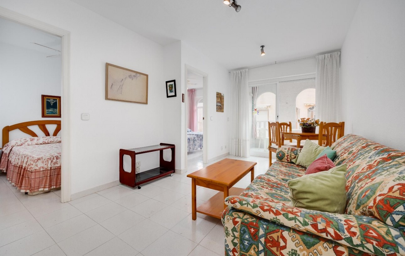 Sale - Apartment - Torrevieja - Acequion