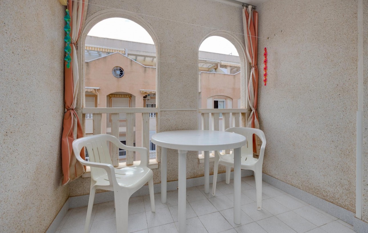 Sale - Apartment - Torrevieja - Acequion