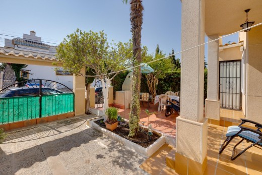 Venta - Chalet - Torrevieja - Torreblanca