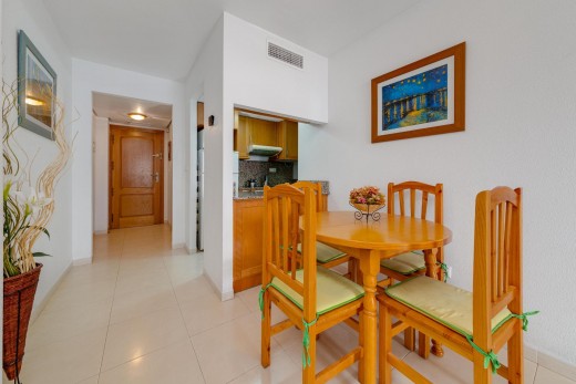 Sale - Apartment - Torrevieja - Playa de los locos