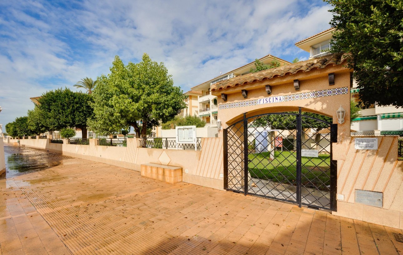 Venta - Apartamento - Torrevieja - La Mata