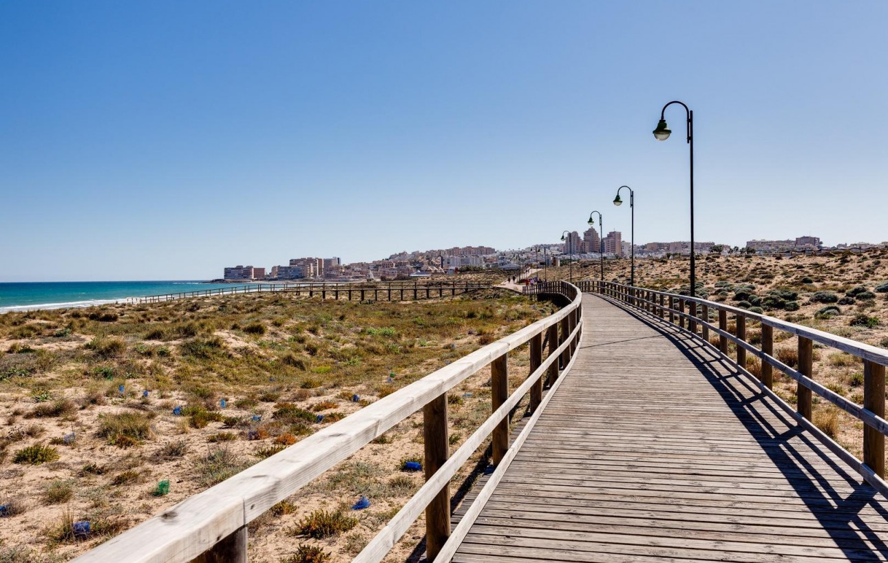 Venta - Apartamento - Torrevieja - La Mata