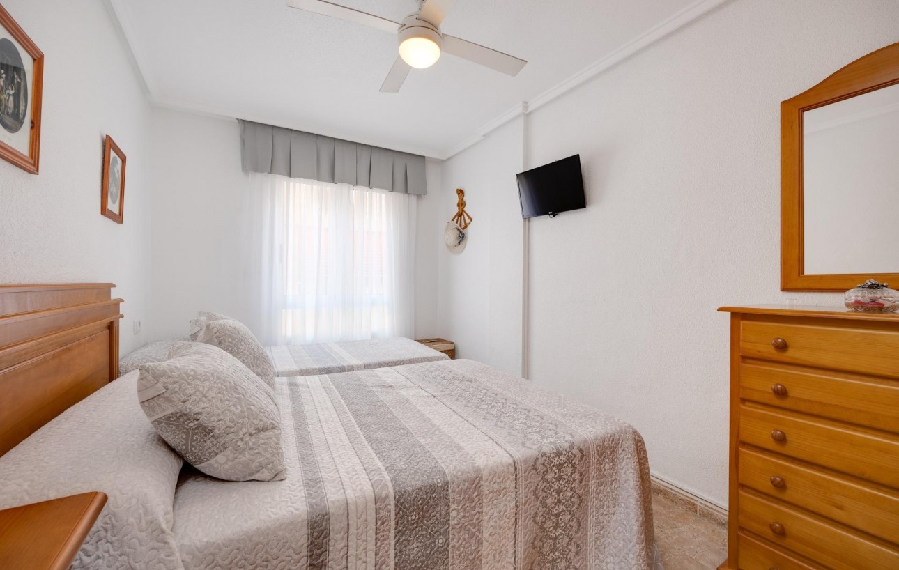 Venta - Apartamento - Torrevieja - Playa de los locos