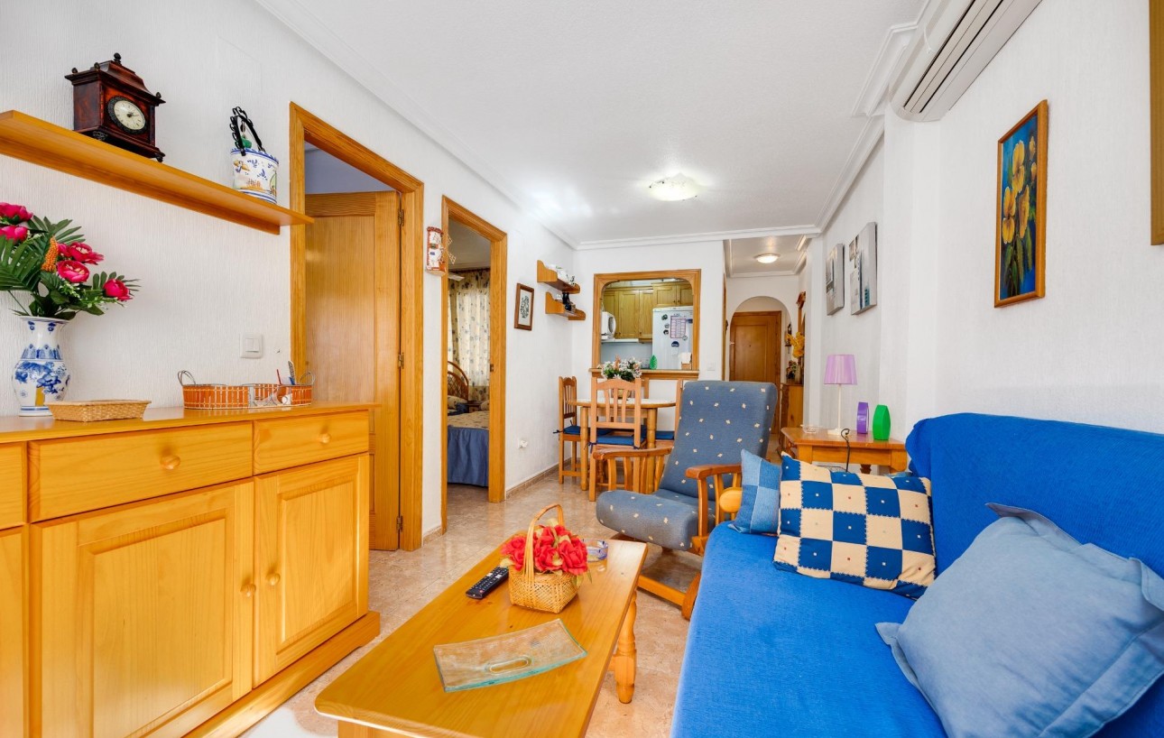 Resale - Wohnung - Torrevieja - Playa de los locos