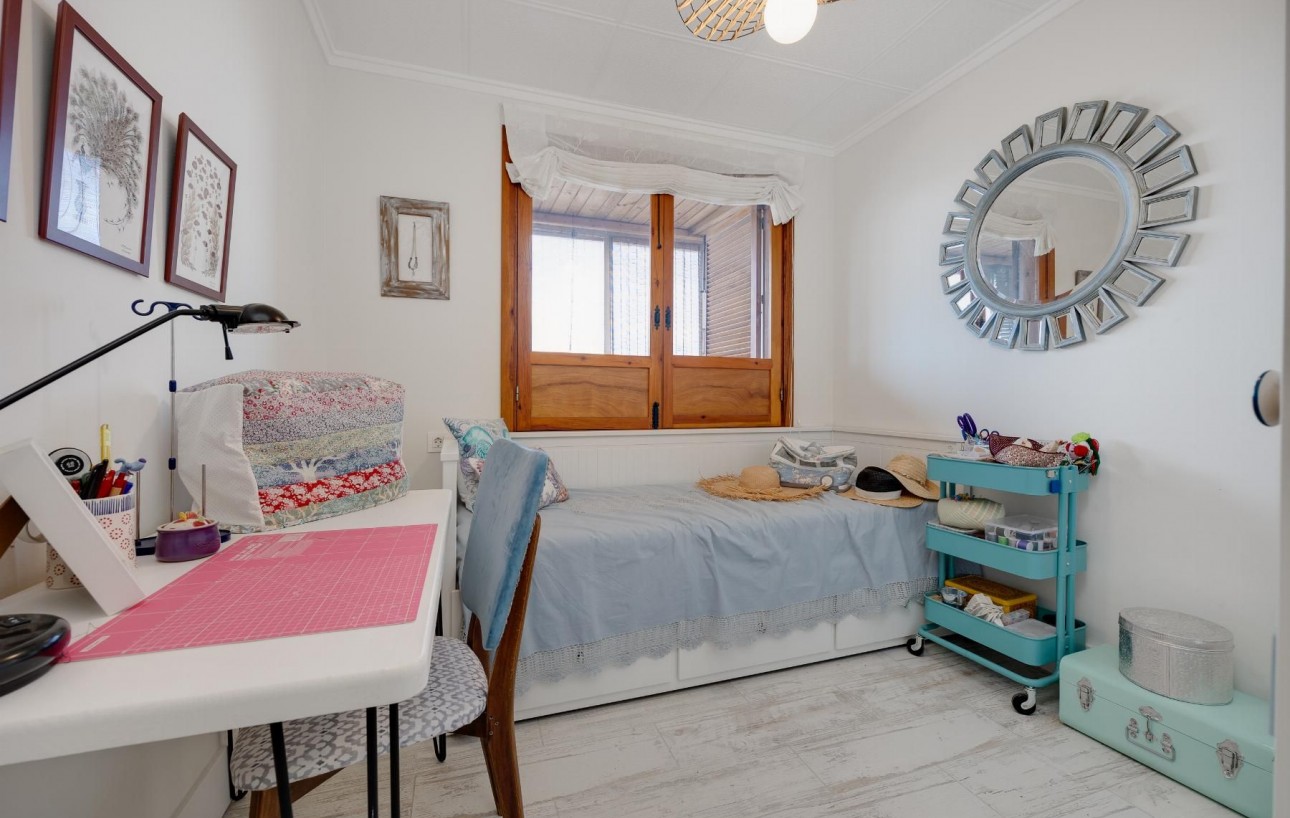 Sale - Apartment - Torrevieja - Acequion