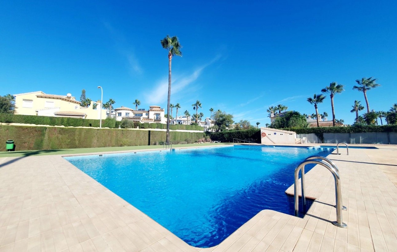 Resale - Radhus - Orihuela Costa - Montezenia