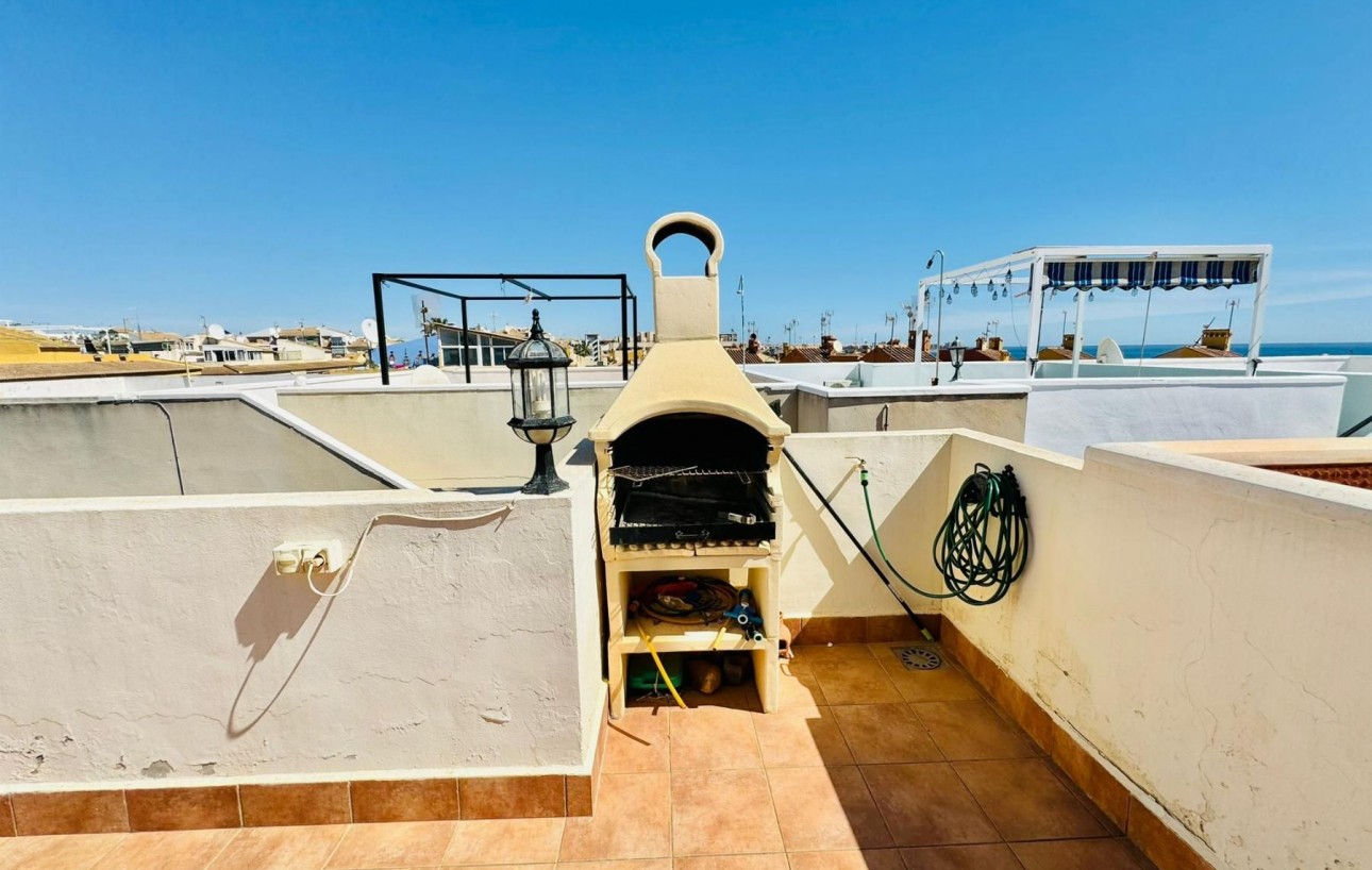 Sale - Apartment - Torrevieja - Eliseos playa