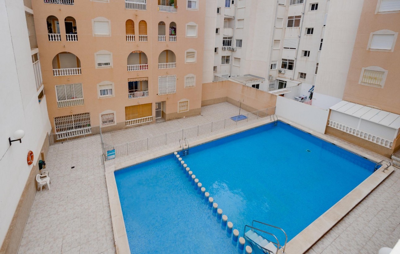 Revente - Appartement - Torrevieja - Habaneras