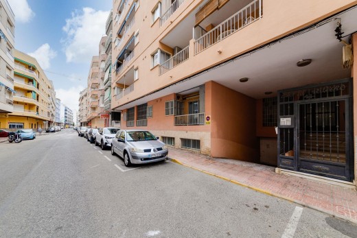 Resale - Wohnung - Torrevieja - Playa de los locos