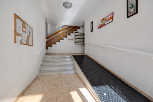 Resale - Wohnung - Torrevieja - Playa de los Naufragos