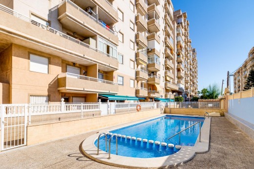 Sale - Apartment - Torrevieja - Nueva Torrevieja