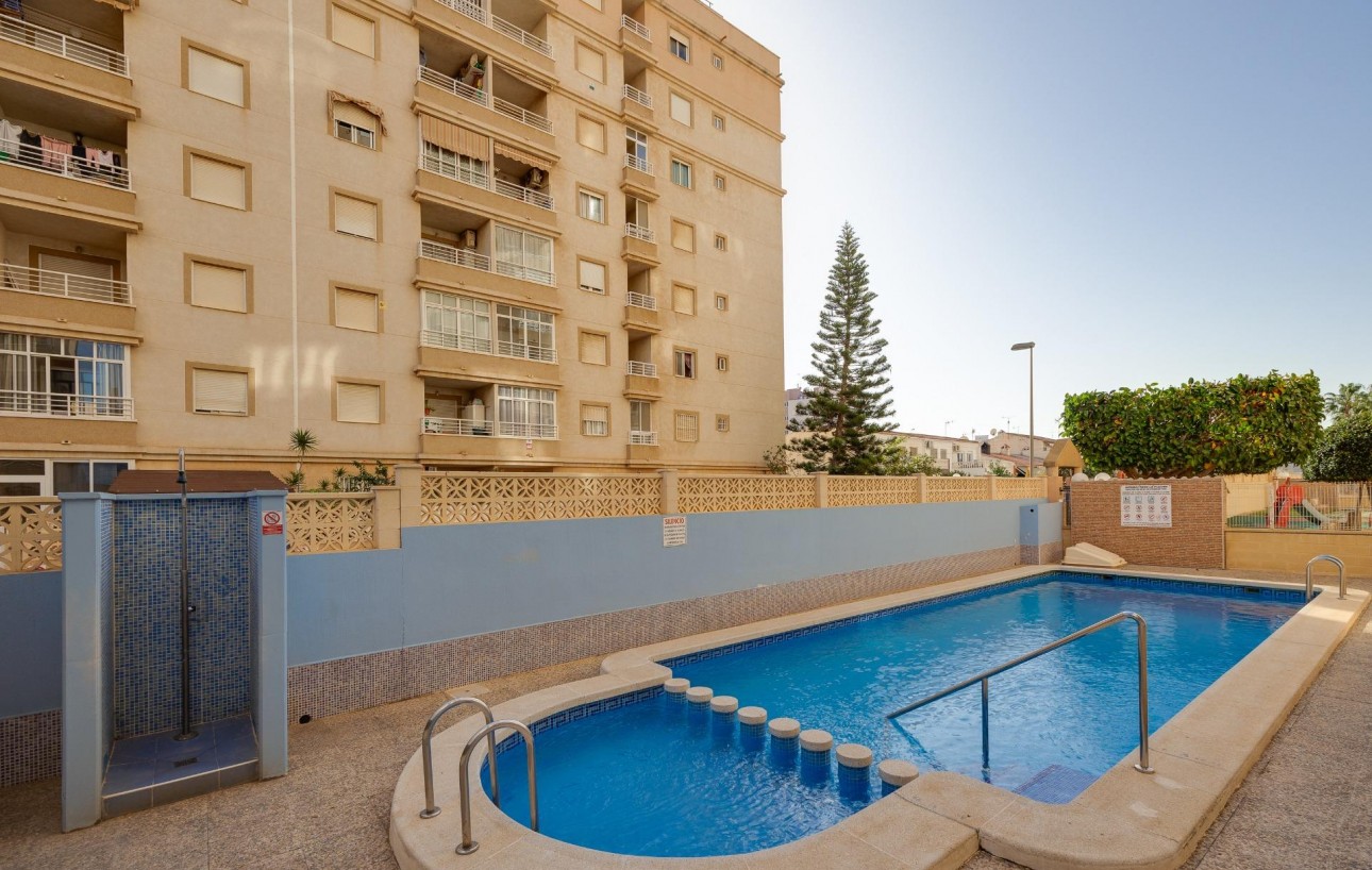 Sale - Apartment - Torrevieja - Nueva Torrevieja