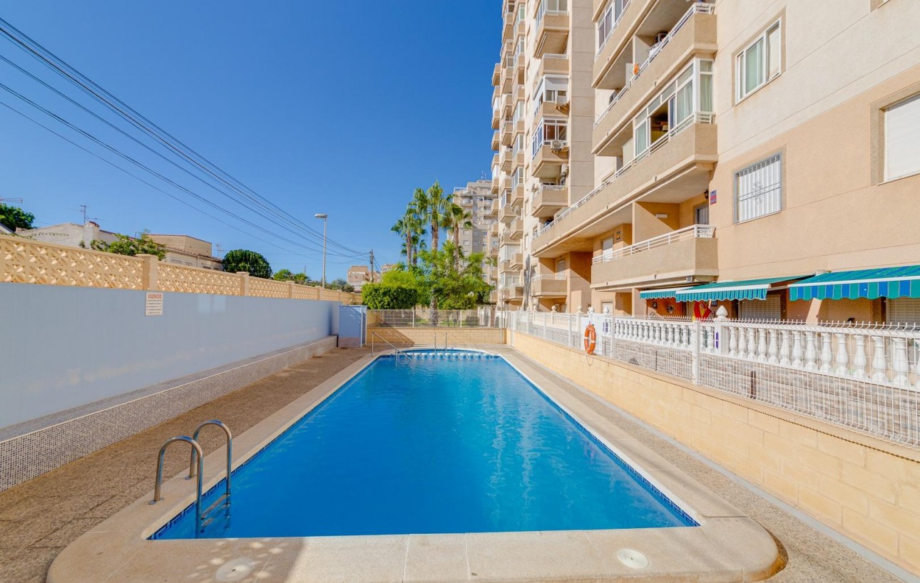 Sale - Apartment - Torrevieja - Nueva Torrevieja