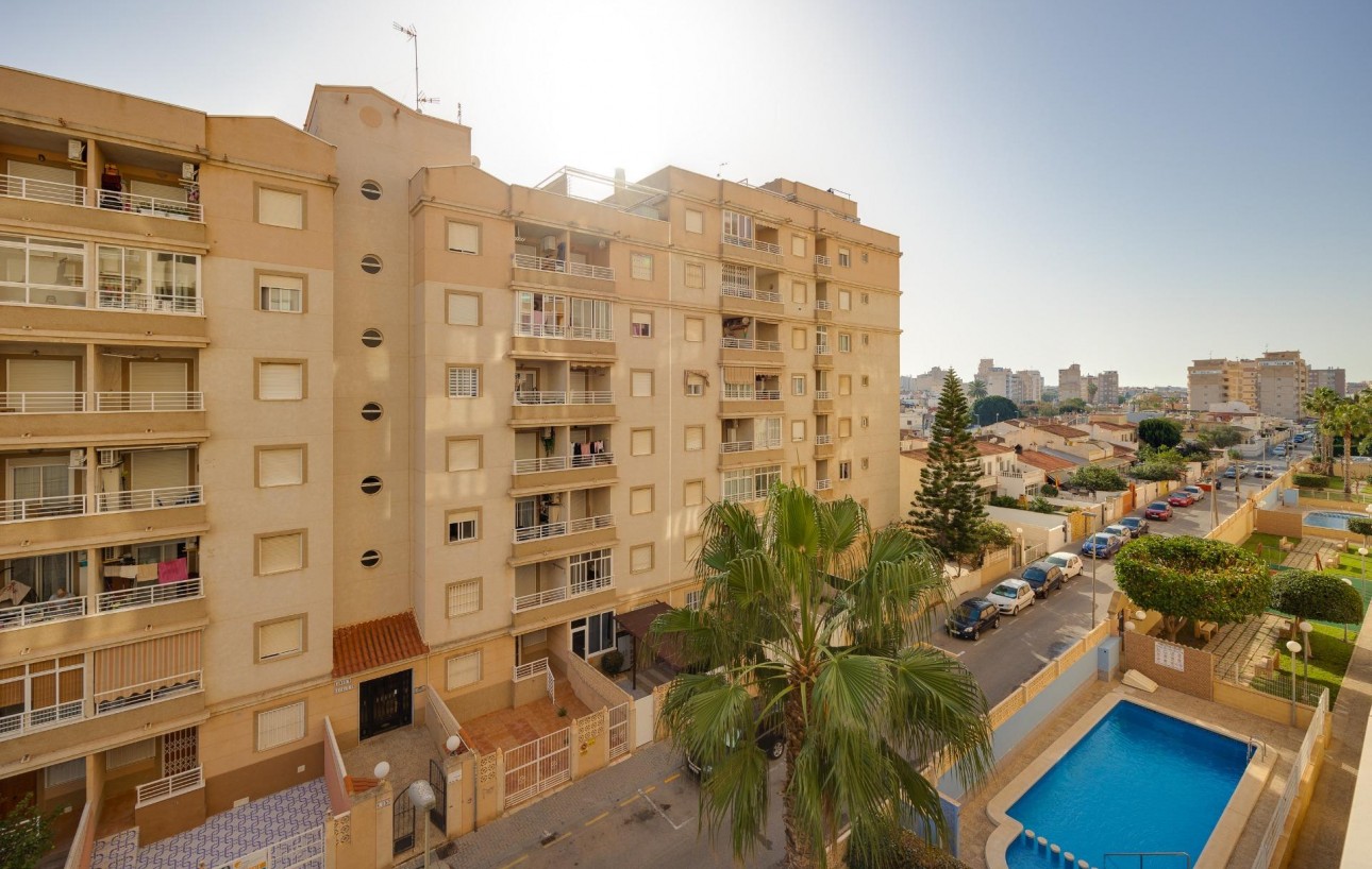 Sale - Apartment - Torrevieja - Nueva Torrevieja