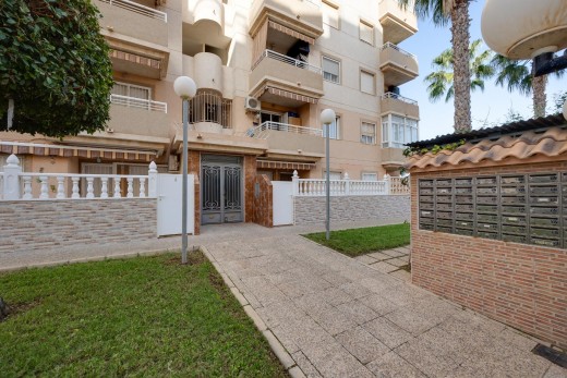 Sale - Apartment - Torrevieja - Nueva Torrevieja