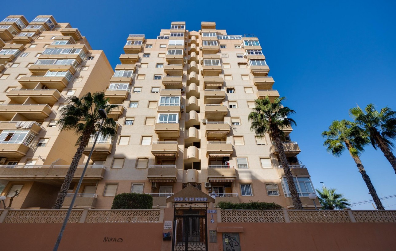 Sale - Apartment - Torrevieja - Nueva Torrevieja