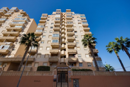 Sale - Apartment - Torrevieja - Nueva Torrevieja