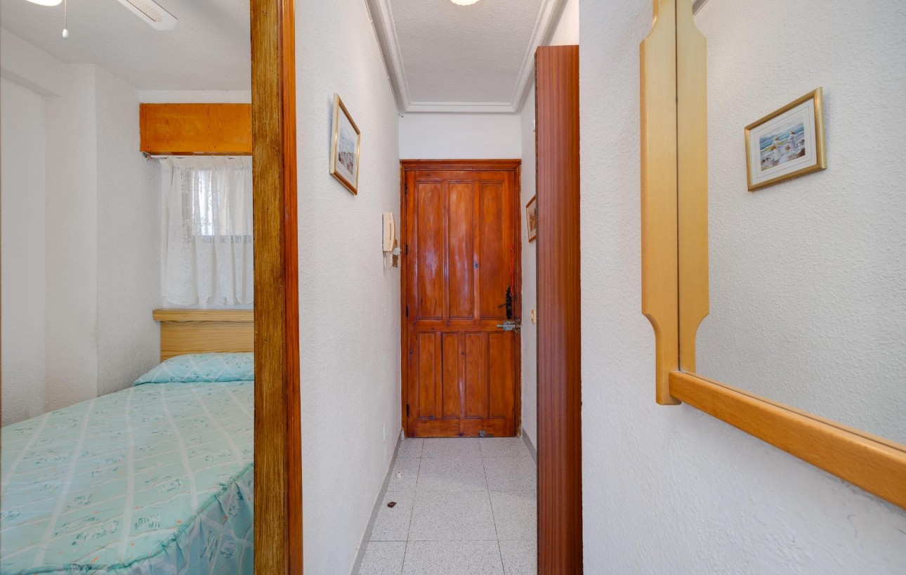 Sale - Apartment - Torrevieja - Cabo cervera